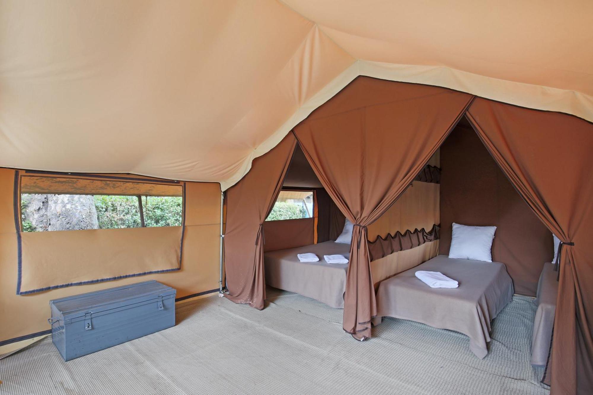 Huttopia Le Moulin Saint-Martin-d'Ardeche Room photo